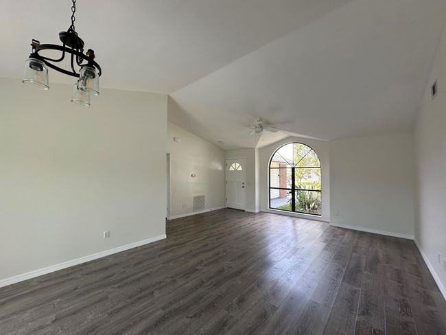 226 Sw Statler Ave, House other with 3 bedrooms, 2 bathrooms and null parking in Port St. Lucie FL | Image 4