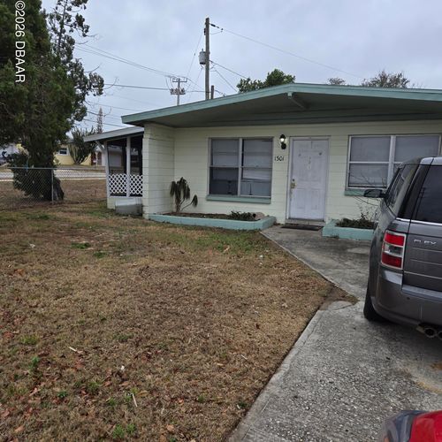 1301 Wright St, DAYTONA BEACH, FL, 32117-1849 | Card Image