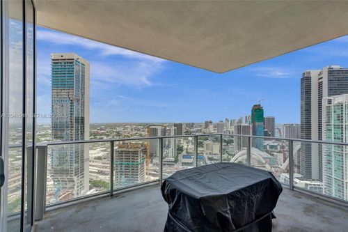 3800-851 Ne 1st Ave, Miami, FL, 33132-1817 | Card Image