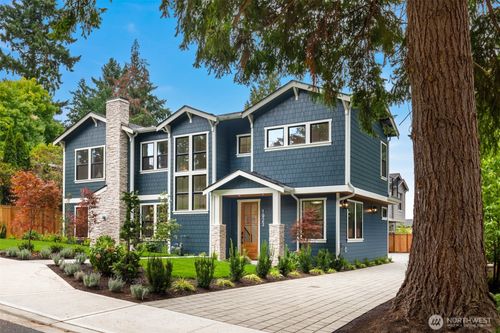 1923 3rd St, Kirkland, WA, 98033-4916 | Card Image