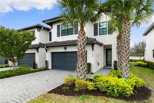 7480 Rockefeller Dr, NAPLES, FL, 34119-9851 | Card Image