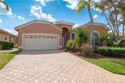 1612 Se Shelburnie Way, Port St Lucie, FL, 34952-6054 | Card Image