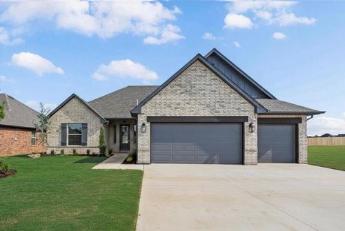 11709 Nw 105th St, Yukon, OK, 73099-3751 | Card Image