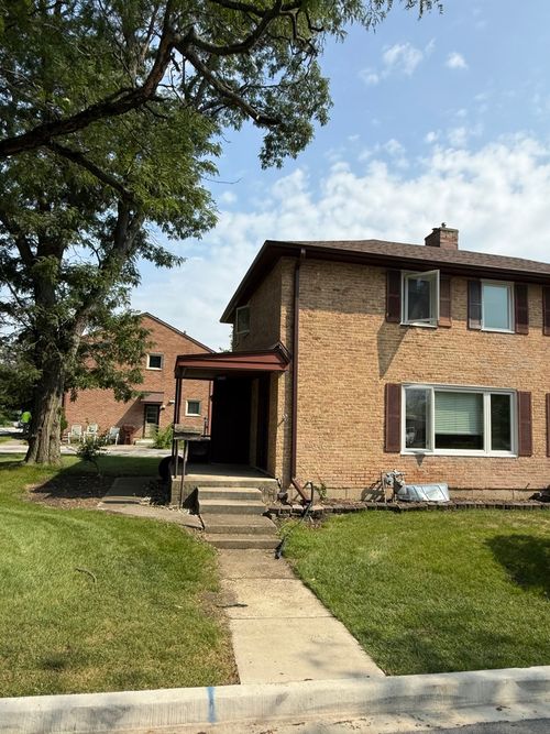32 Dunlap Rd, Park Forest, IL, 60466-1841 | Card Image