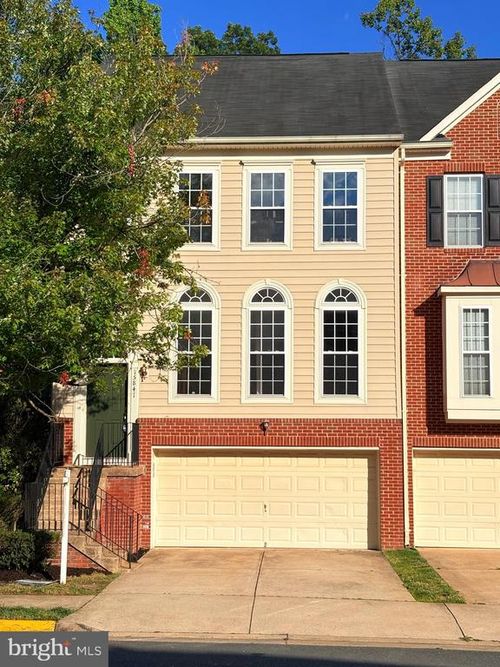 15841 Bobolink Dr, WOODBRIDGE, VA, 22191-5517 | Card Image