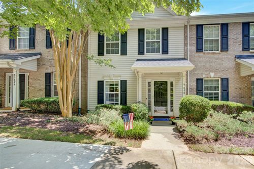 17640 Caldwell Track Dr, Cornelius, NC, 28031-8131 | Card Image