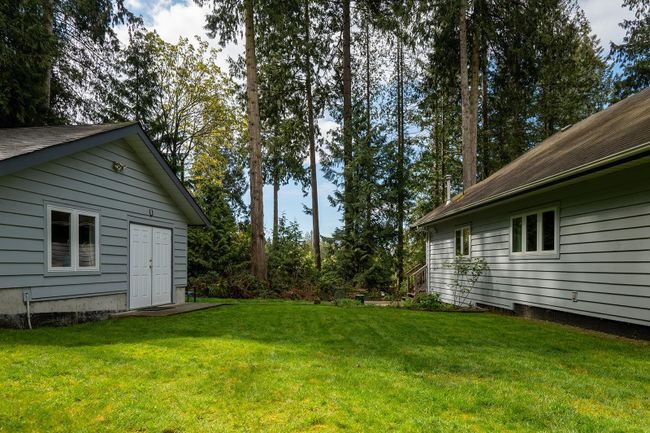 1154 Flume Road, House other with 3 bedrooms, 2 bathrooms and 8 parking in Roberts Creek BC | Image 37