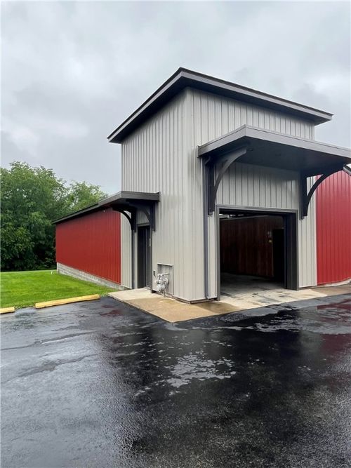 26050 Prittstown Rd, Mount Pleasant, PA, 15666 | Card Image