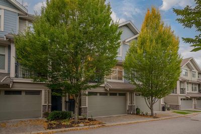 42 - 22225 50 Ave, Townhouse with 4 bedrooms, 3 bathrooms and 2 parking in Langley BC | Image 2