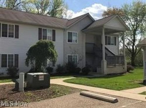 102-1894 Springfield Lake Boulevard, Akron, OH, 44224 | Card Image
