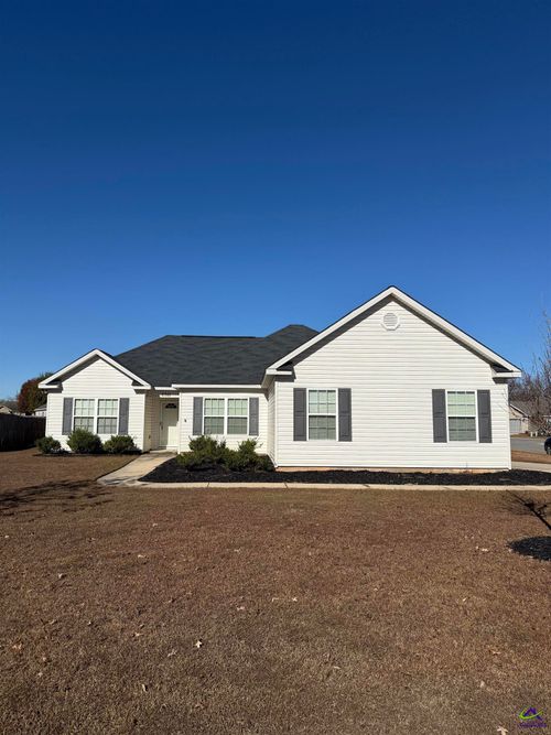 150 Worchester Cir, Perry, GA, 31069-5914 | Card Image