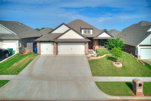 5513 Carmel Creek Dr, Mustang, OK, 73064-7615 | Card Image