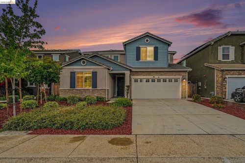 225 Cold Creek Dr, Oakley, CA, 94561-6051 | Card Image