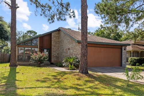 8118 Vista Del Sol Dr, Houston, TX, 77083-5435 | Card Image