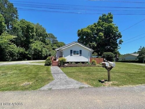 6100 Adelia Dr, Knoxville, TN, 37920-5806 | Card Image
