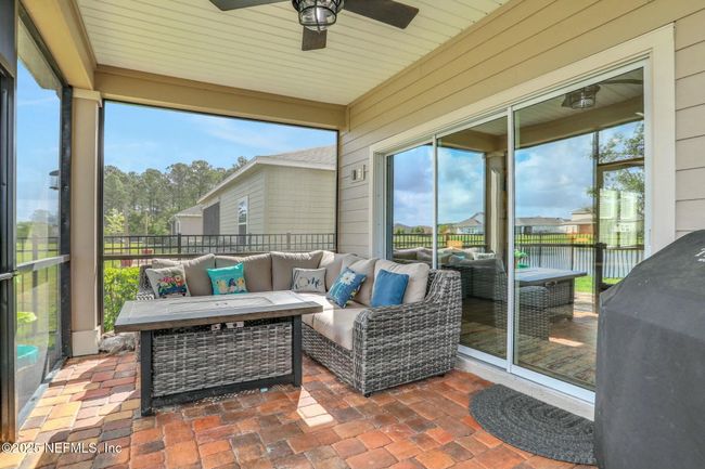 3922 Cloverdale Ct, House other with 3 bedrooms, 2 bathrooms and null parking in MIDDLEBURG FL | Image 33