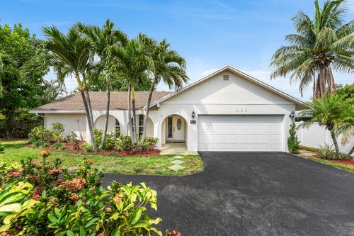 966 Nw 37th Ave, Delray Beach, FL, 33445-1922 | Card Image