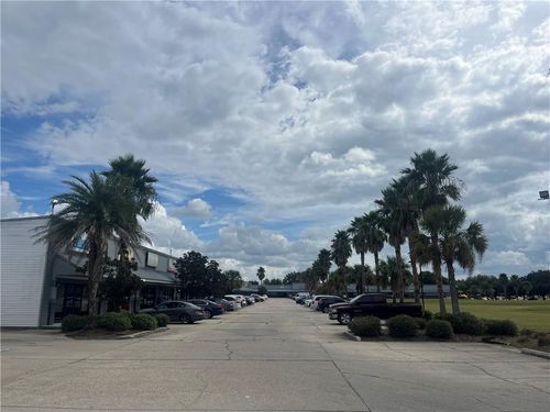 9-5931 Bullard Ave, New Orleans, LA, 70128-2817 | Card Image