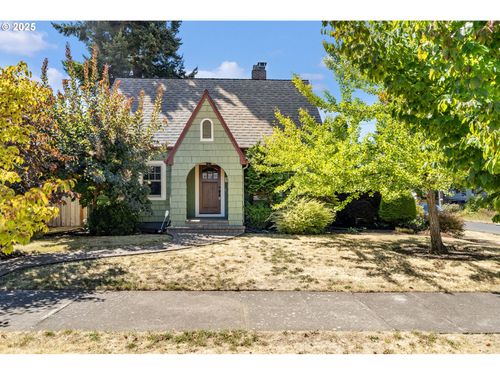 3639 Ne 66th Ave, Portland, OR, 97213-4446 | Card Image