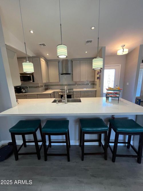 5811 E Crocus Dr, Scottsdale, AZ, 85254-5551 | Card Image