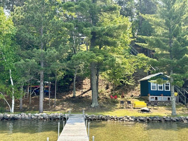 Lakeside fire pit and heated/air conditioned, insulated beach house! | Image 6
