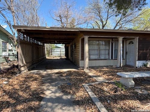 147 Joe Blanks St, San Antonio, TX, 78237-2329 | Card Image