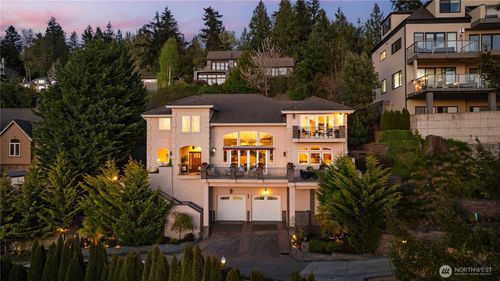20619 Ne 16th St, Sammamish, WA, 98074-6678 | Card Image