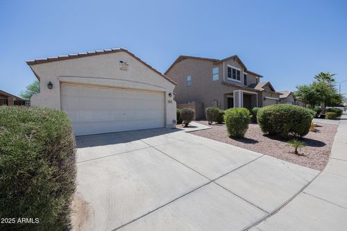 6715 S 35th Dr, Phoenix, AZ, 85041-5006 | Card Image