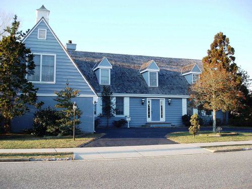 198 40th St, Avalon, NJ, 08202-1467 | Card Image