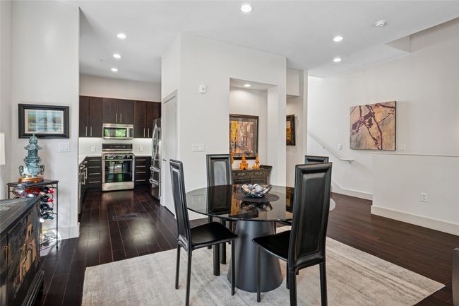 APT-32 - 4111 Newton Ave, Condo with 2 bedrooms, 3 bathrooms and null parking in Dallas TX | Image 22