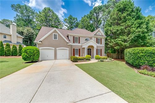 905 Mckendree Park Ln, Lawrenceville, GA, 30043-6251 | Card Image