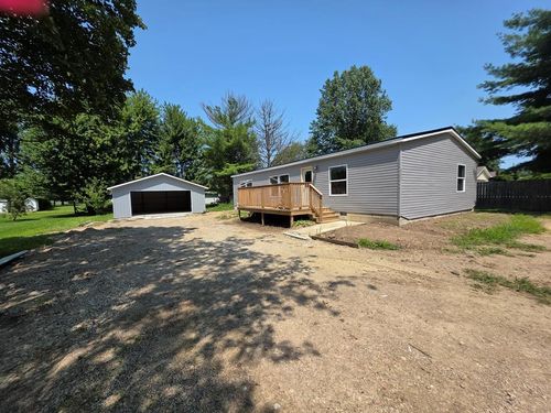 423 Douglas St, Cardington, OH, 43315-9780 | Card Image