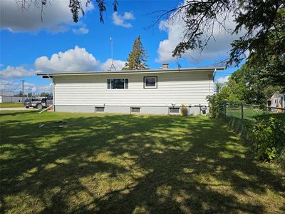 152 Main Street, House other with 3 bedrooms, 1 bathrooms and null parking in Teulon MB | Image 2