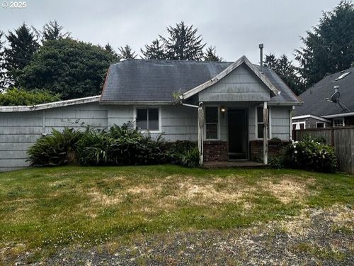 785 A St, Gearhart, OR, 97138-4007 | Card Image