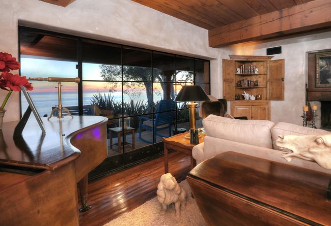 7 Creciente Dr, House other with 3 bedrooms, 3 bathrooms and null parking in Santa Barbara CA | Image 5