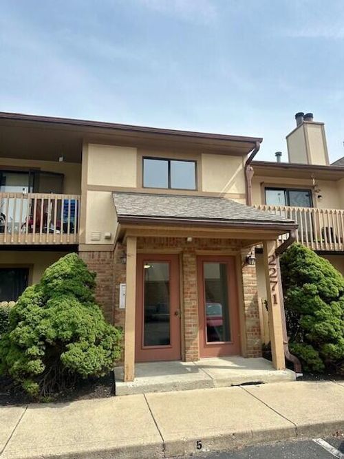 2271g-2271 Hedgerow Rd, Columbus, OH, 43220-6360 | Card Image