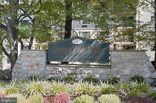 4i-800 Avondale Rd, WALLINGFORD, PA, 19086-6665 | Card Image