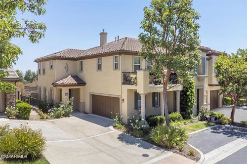 6830 Simmons Way, Moorpark, CA, 93021-5062 | Card Image