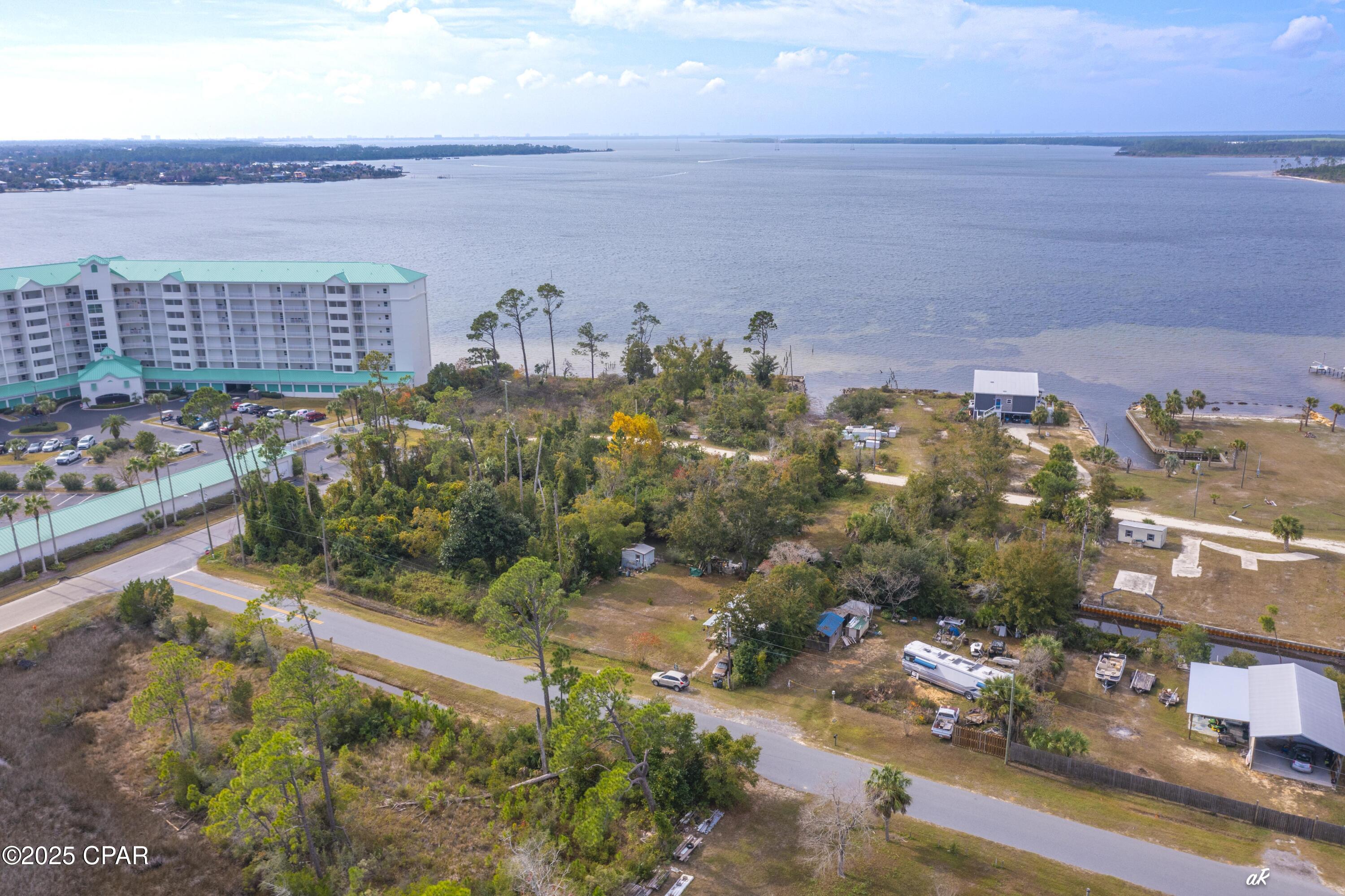 Land in Panama City 5
