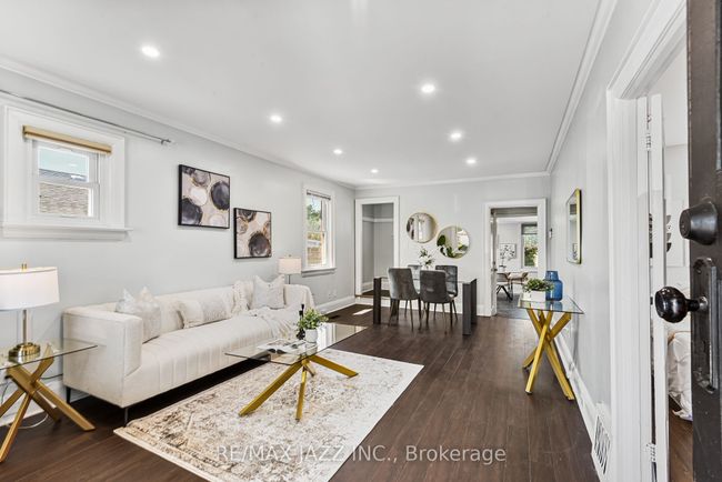 110 Gibbons St, House other with 3 bedrooms, 2 bathrooms and 3 parking in Oshawa ON | Image 7