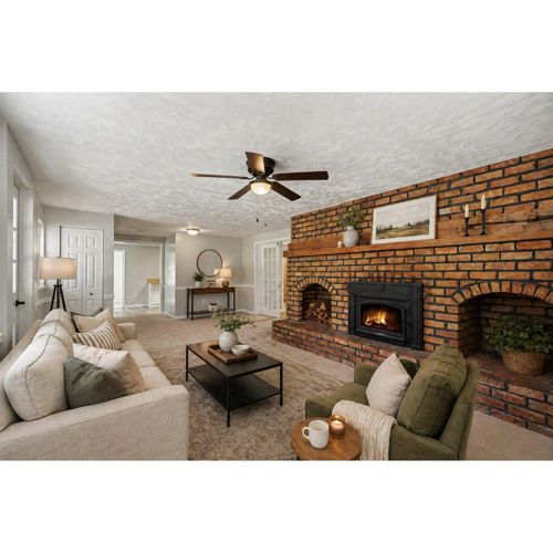 6381 Glatfelters Station Rd, SEVEN VALLEYS, PA, 17360-8642 | Card Image