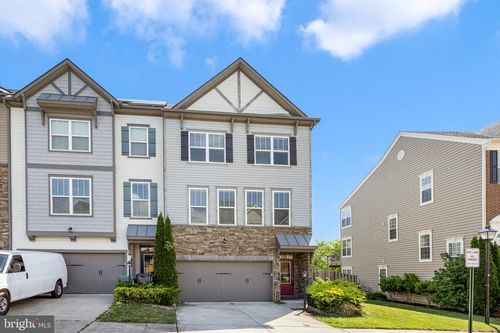 7 Coulter Ln, STAFFORD, VA, 22554-8580 | Card Image