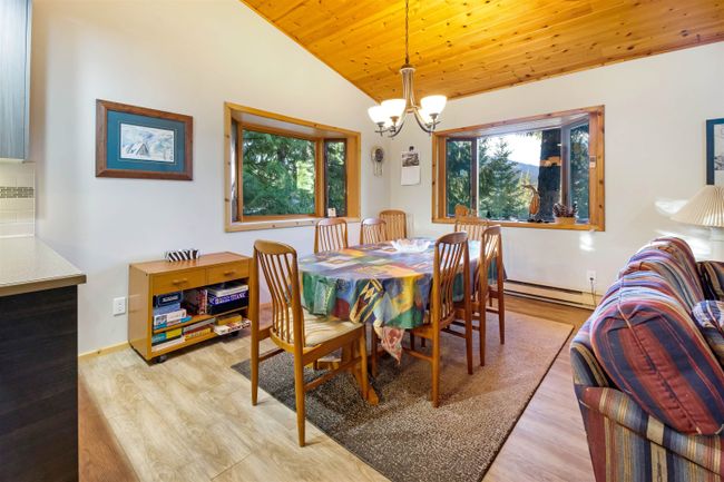2729 Sproatt Drive, Home with 3 bedrooms, 2 bathrooms and 2 parking in Whistler BC | Image 12