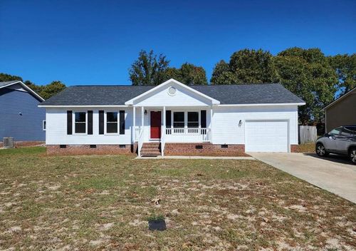 3550 Lubbock Dr, Hope Mills, NC, 28348-8504 | Card Image