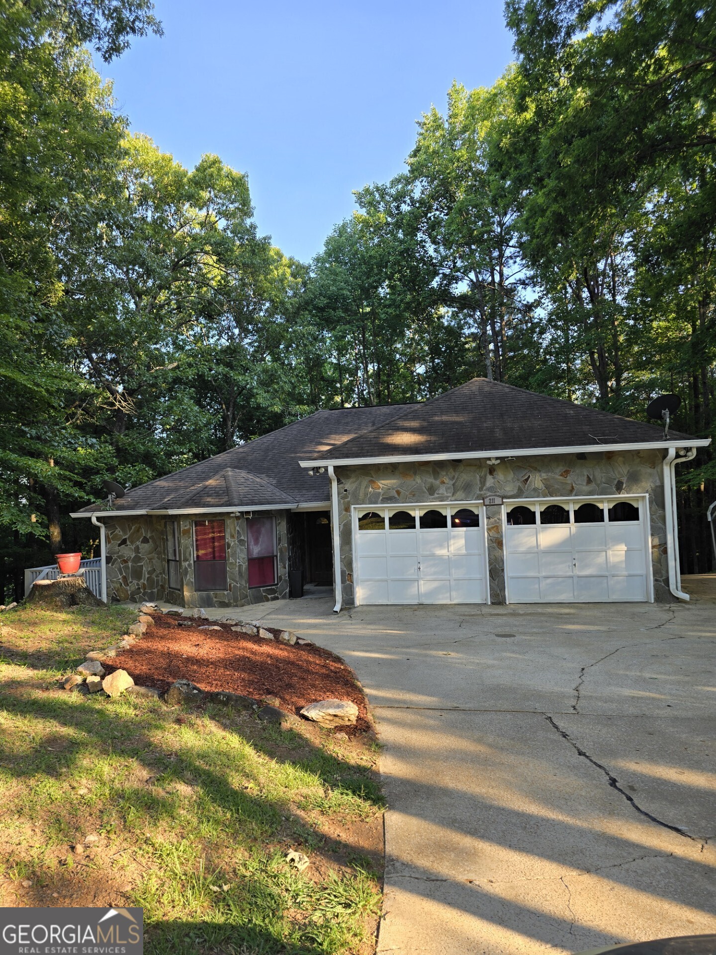Long Cove Dr, Lagrange, GA 30240