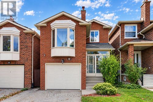 26 White Blvd, Thornhill, ON, L4J5Z3 | Card Image