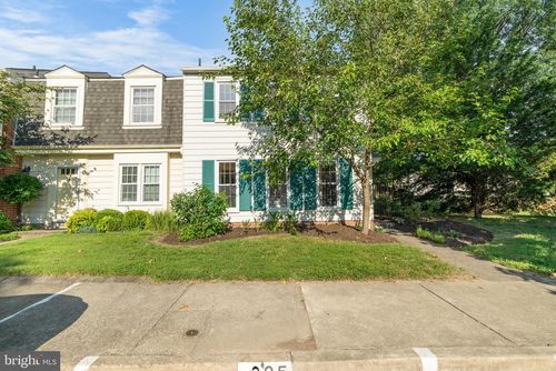 6535 Yadkin Ct, ALEXANDRIA, VA, 22310-2415 | Card Image