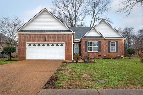 110 Bell Grove Dr, Columbia, TN, 38401-5286 | Card Image