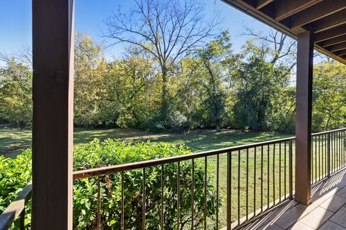 apt-108-4487 Post Pl, Nashville, TN, 37205-1605 | Card Image