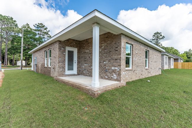 similar sold home | Image 19